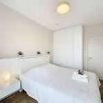 Flat Golden Gate -